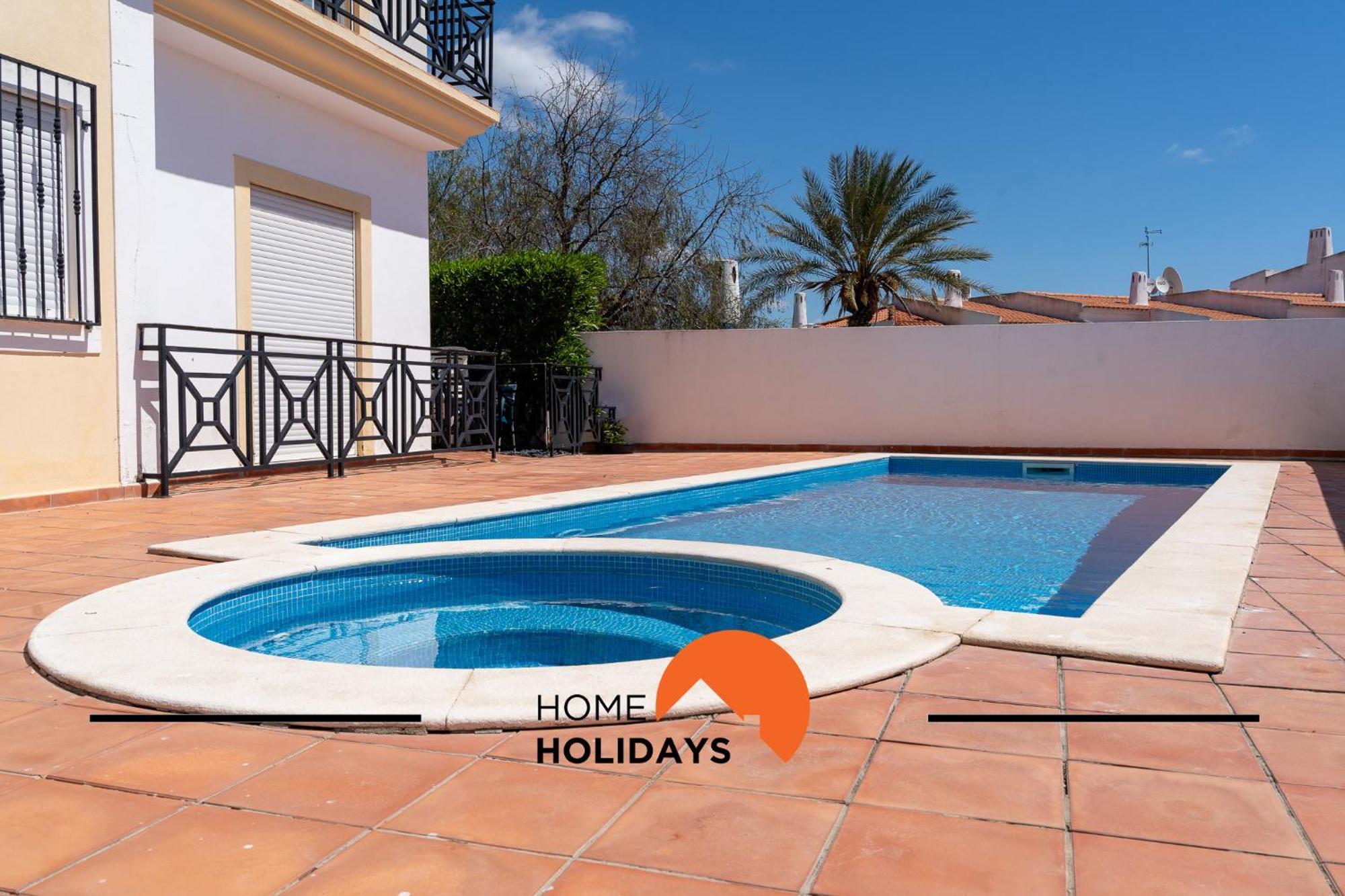 #228 Garrett Flats By Holidays * Albufeira